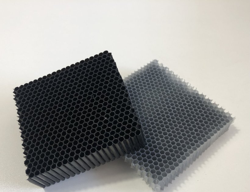 Black polycarbonate honeycomb Core Louver for Anti Glare of Lamps and Lanterns-544