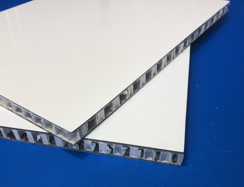 Cleanroom plastic honeycomb wall panels-857