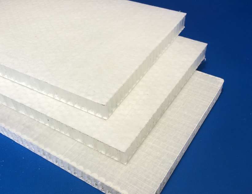 Plastic honeycomb laminated sandwich panels-779