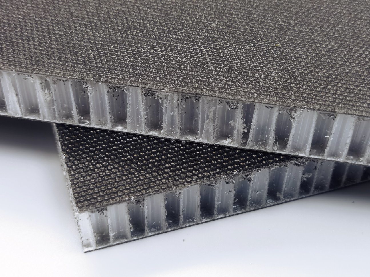 PP-Cfrt-Skid-Resistance-Rigid-Building-Honeycomb-Panel